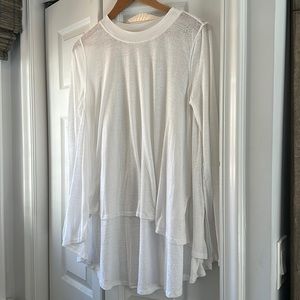 Lululemon white long sleeve top size 8